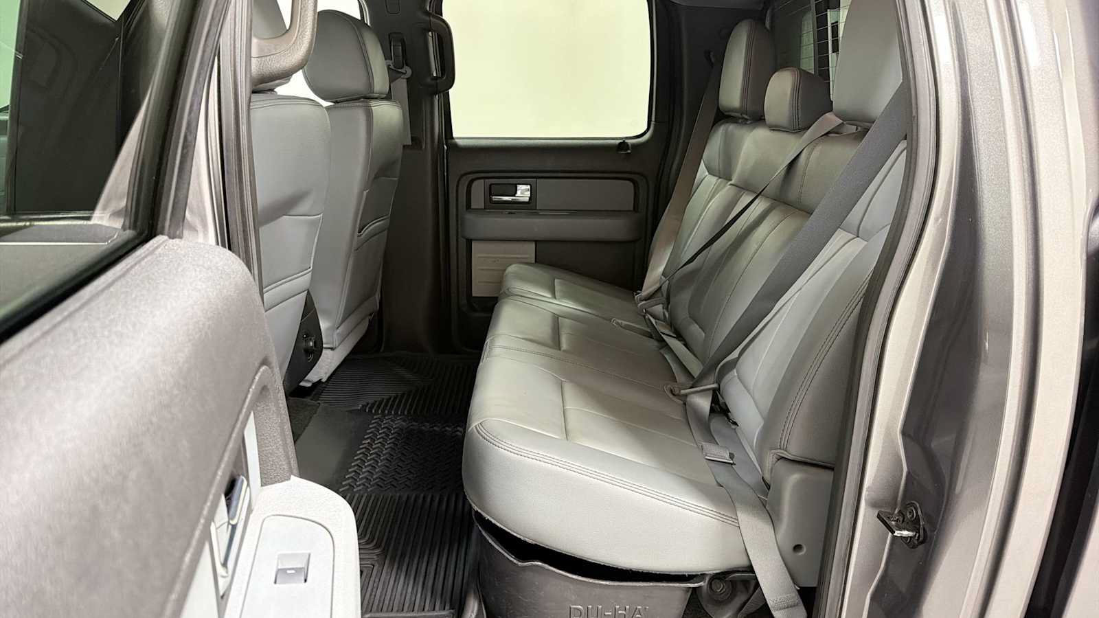 Used 2014 Ford F150 XLT w/ Equipment Group 302A Luxury AWD/4WD image 23