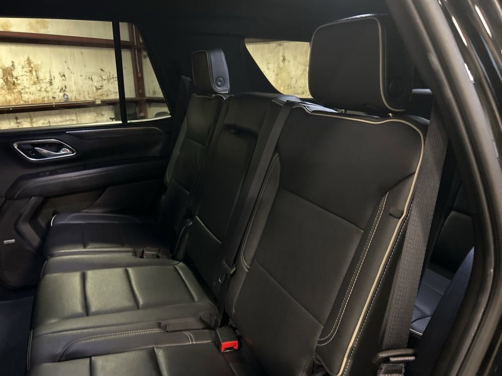 Used 2024 GMC Yukon SLT image 25