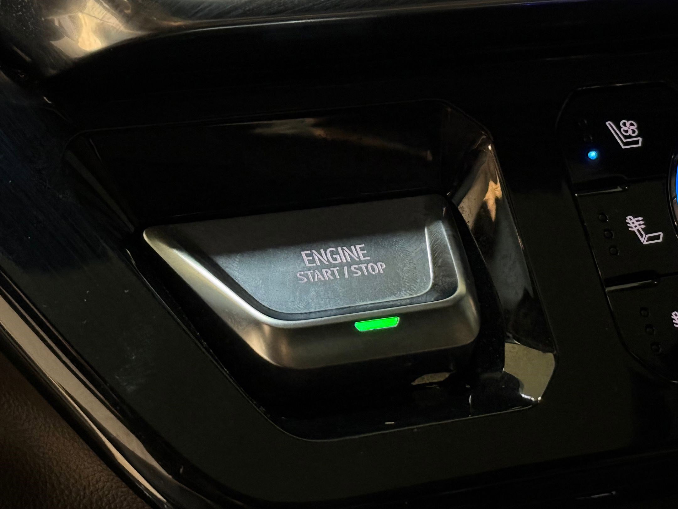 Used 2022 GMC Sierra 1500 Denali image 36