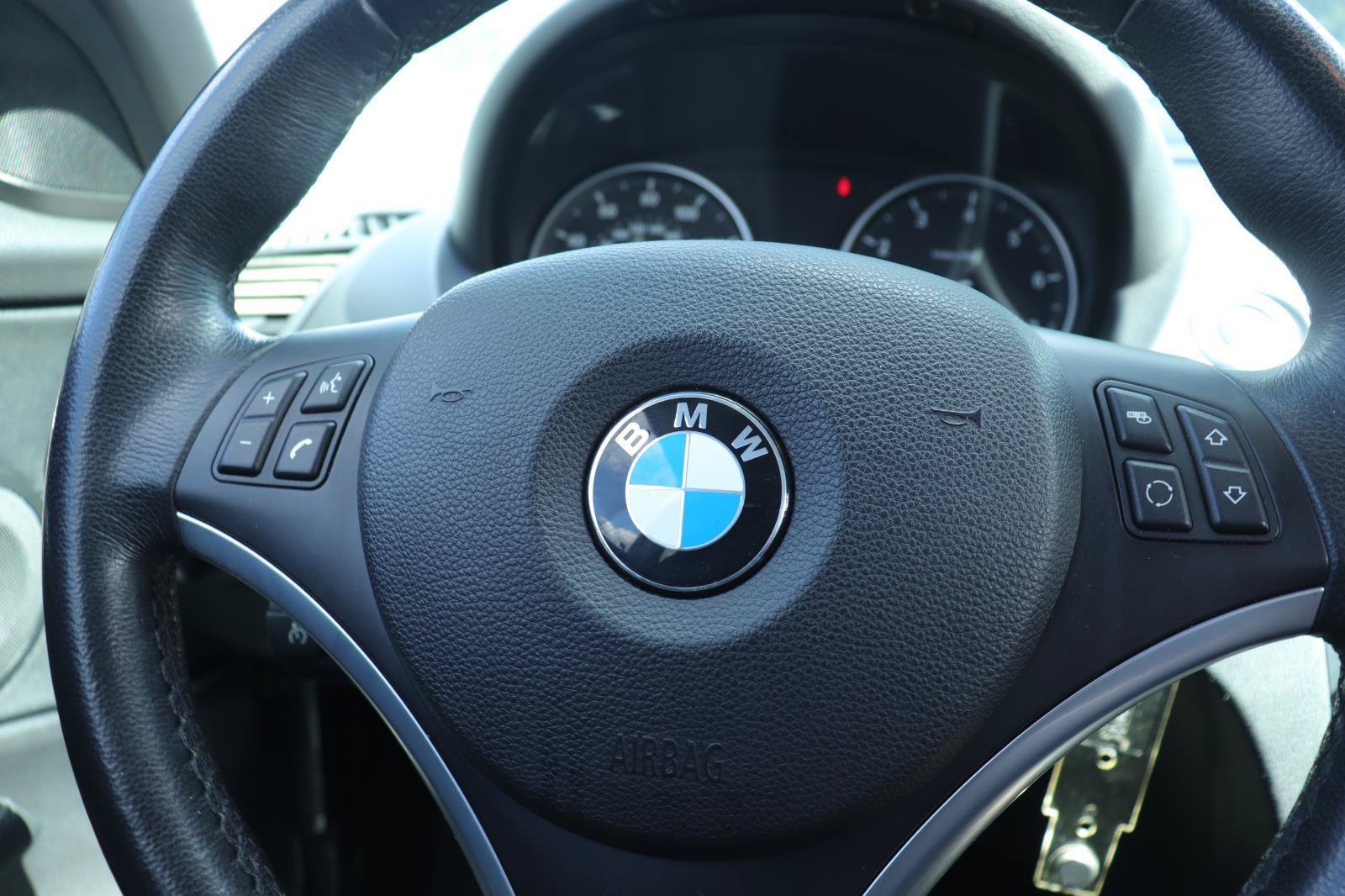 Used 2009 BMW 128i Coupe RWD image 21