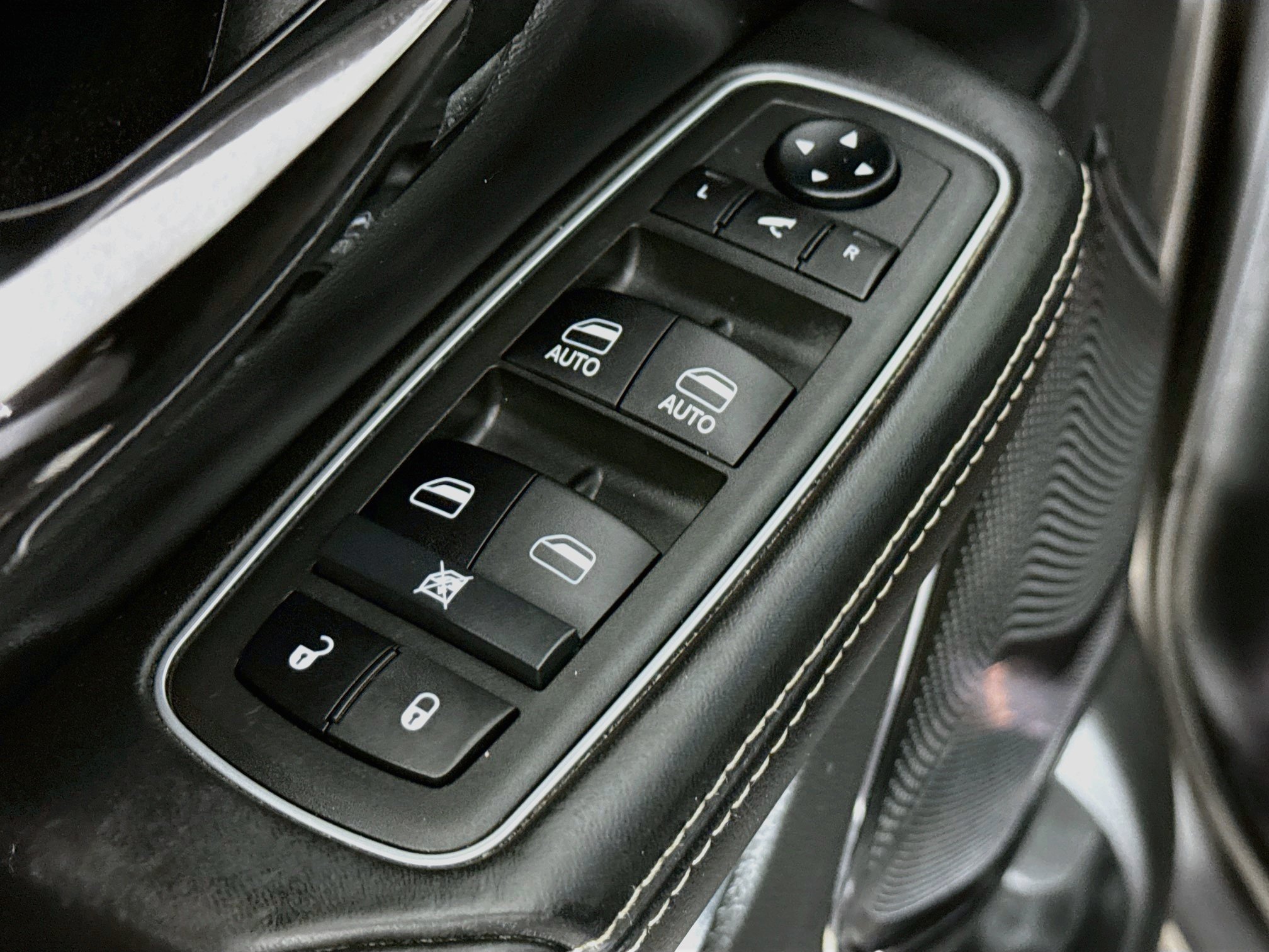 Used 2022 RAM 1500 Limited RWD image 21