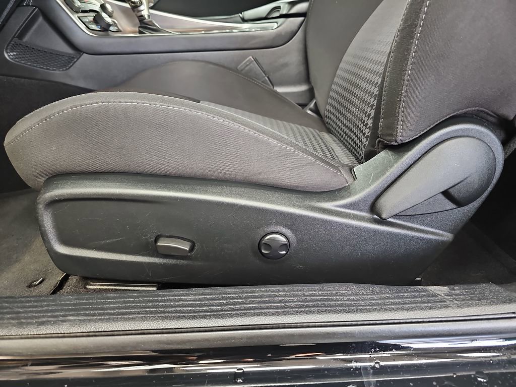 Used 2022 Dodge Challenger R/T image 29