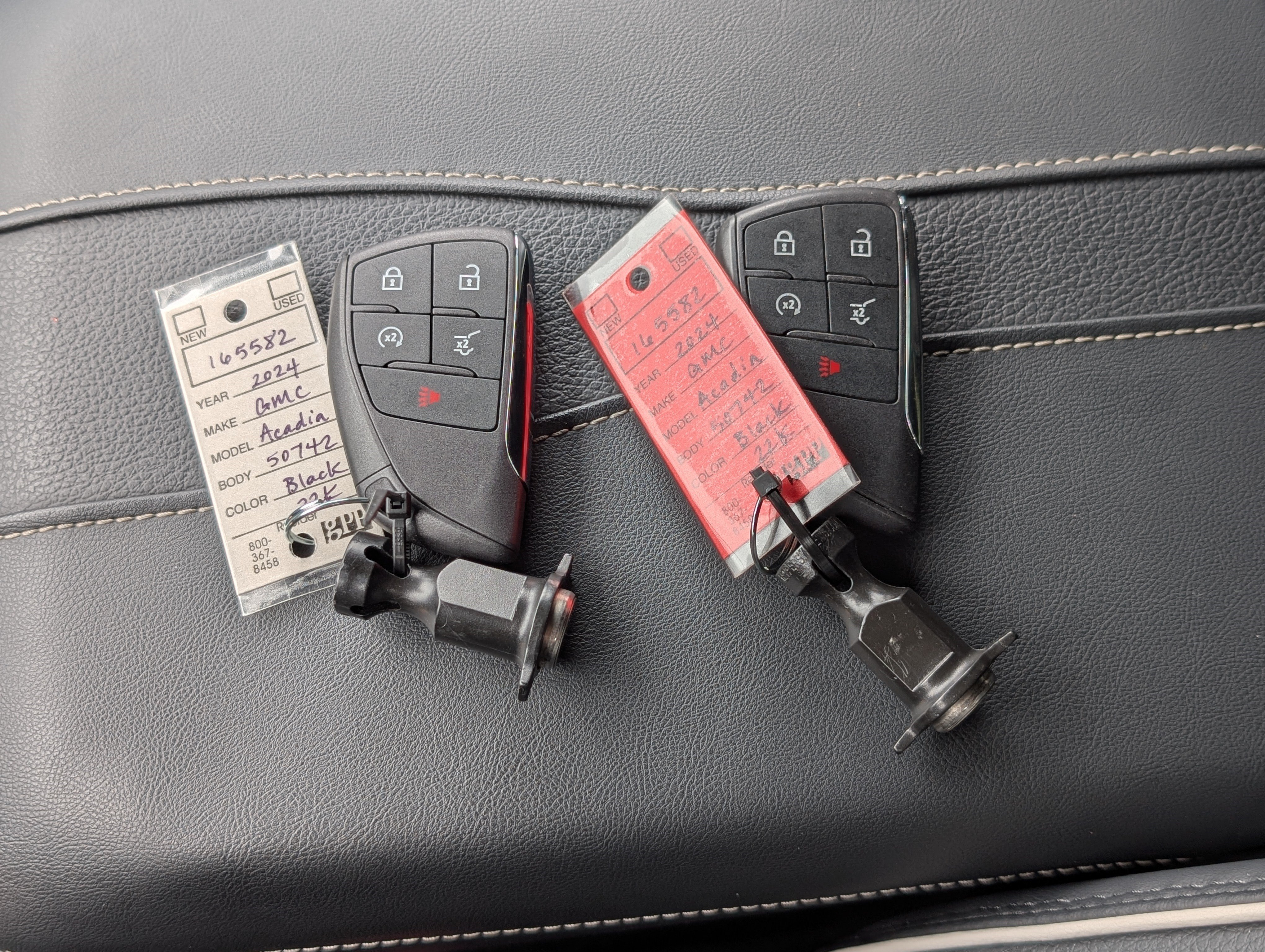Used 2024 GMC Acadia Denali FWD image 39