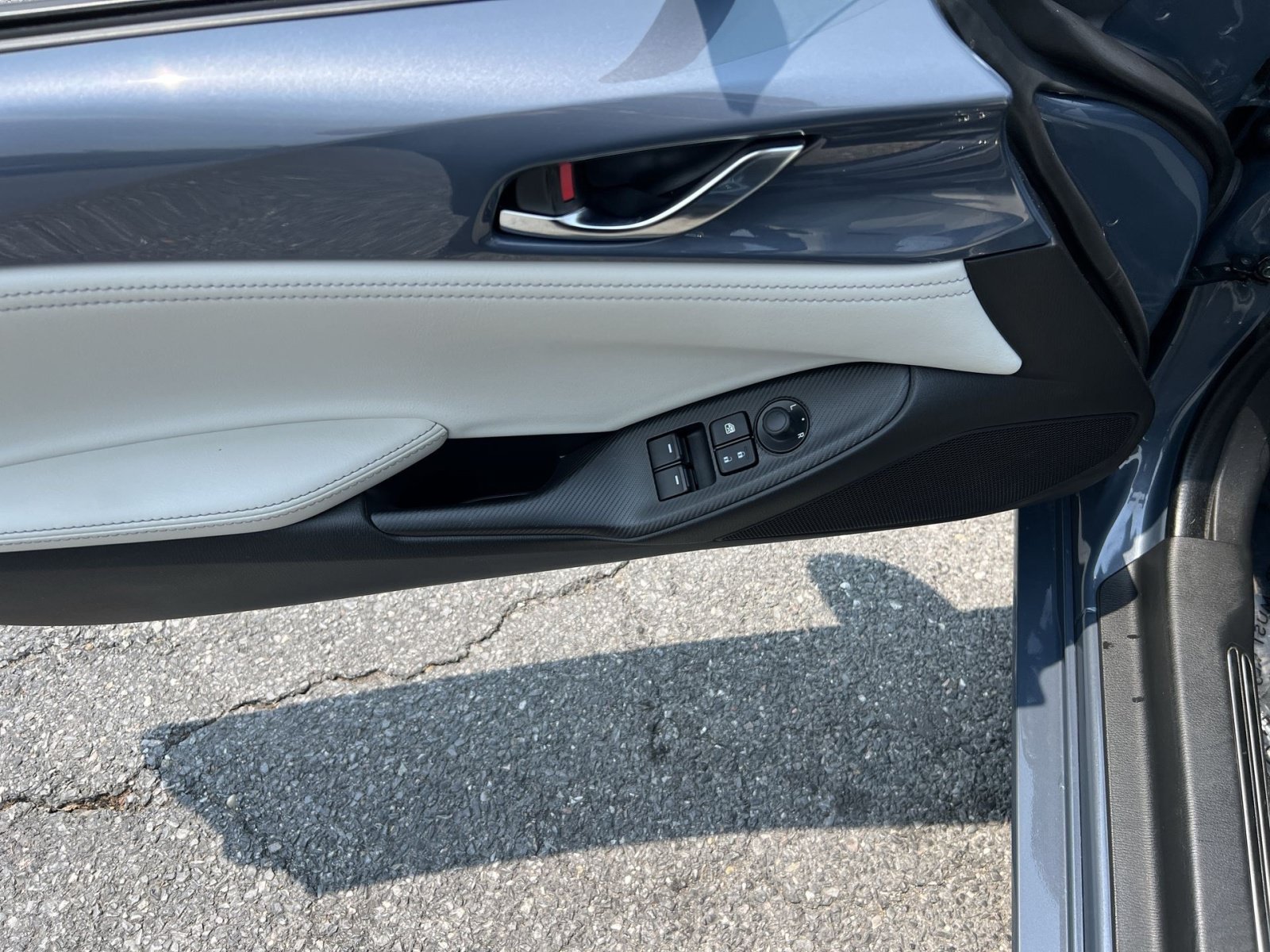 Used 2021 MAZDA MX-5 Miata RF Grand Touring RWD image 14