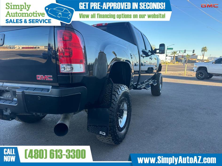 Used 2013 GMC Sierra 2500 Denali w/ Suspension Package, Off-Road image 12