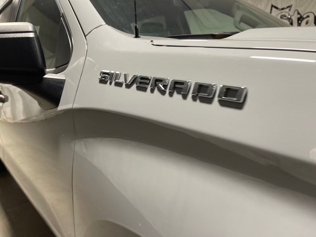 Used 2024 Chevrolet Silverado 1500 Custom AWD/4WD image 9