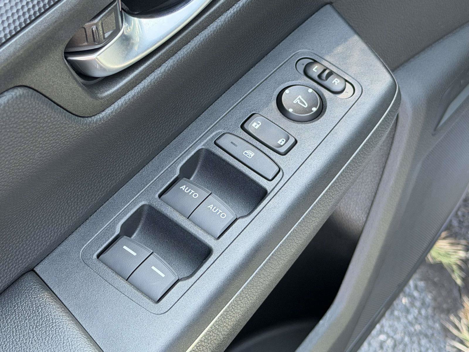 Certified 2026 Honda CR-V Sport image 7