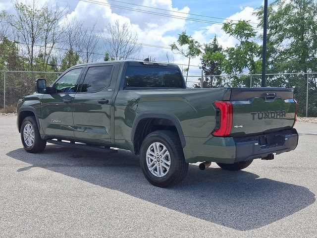 Used 2022 Toyota Tundra SR5 w/ SR5 Convenience Package AWD/4WD image 6