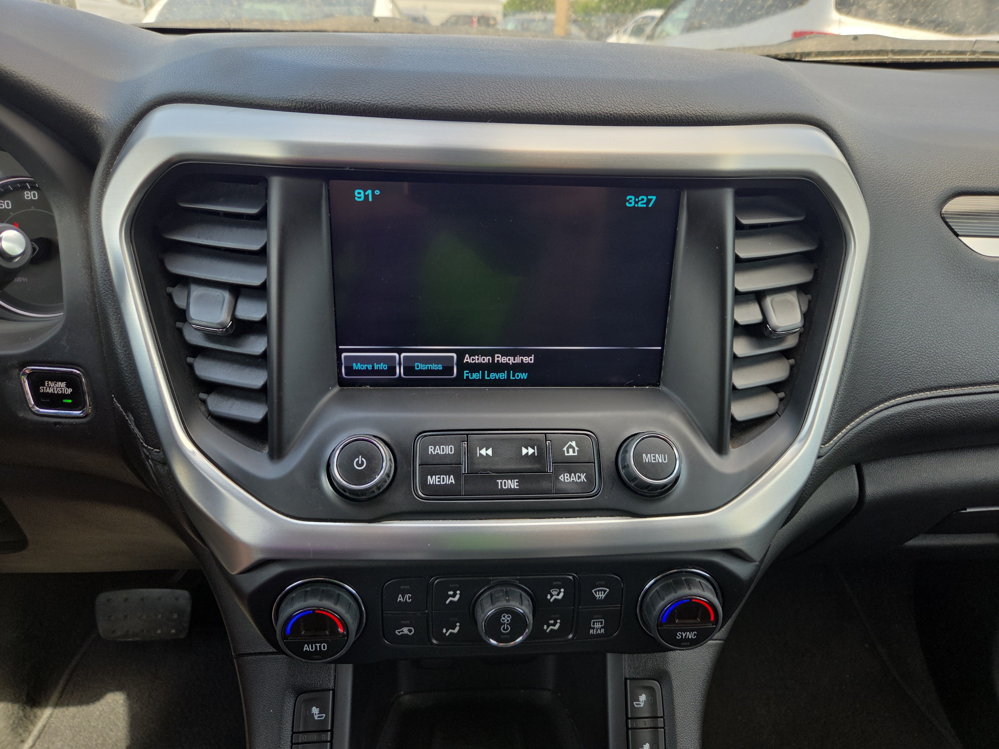 Used 2018 GMC Acadia SLT AWD/4WD image 17