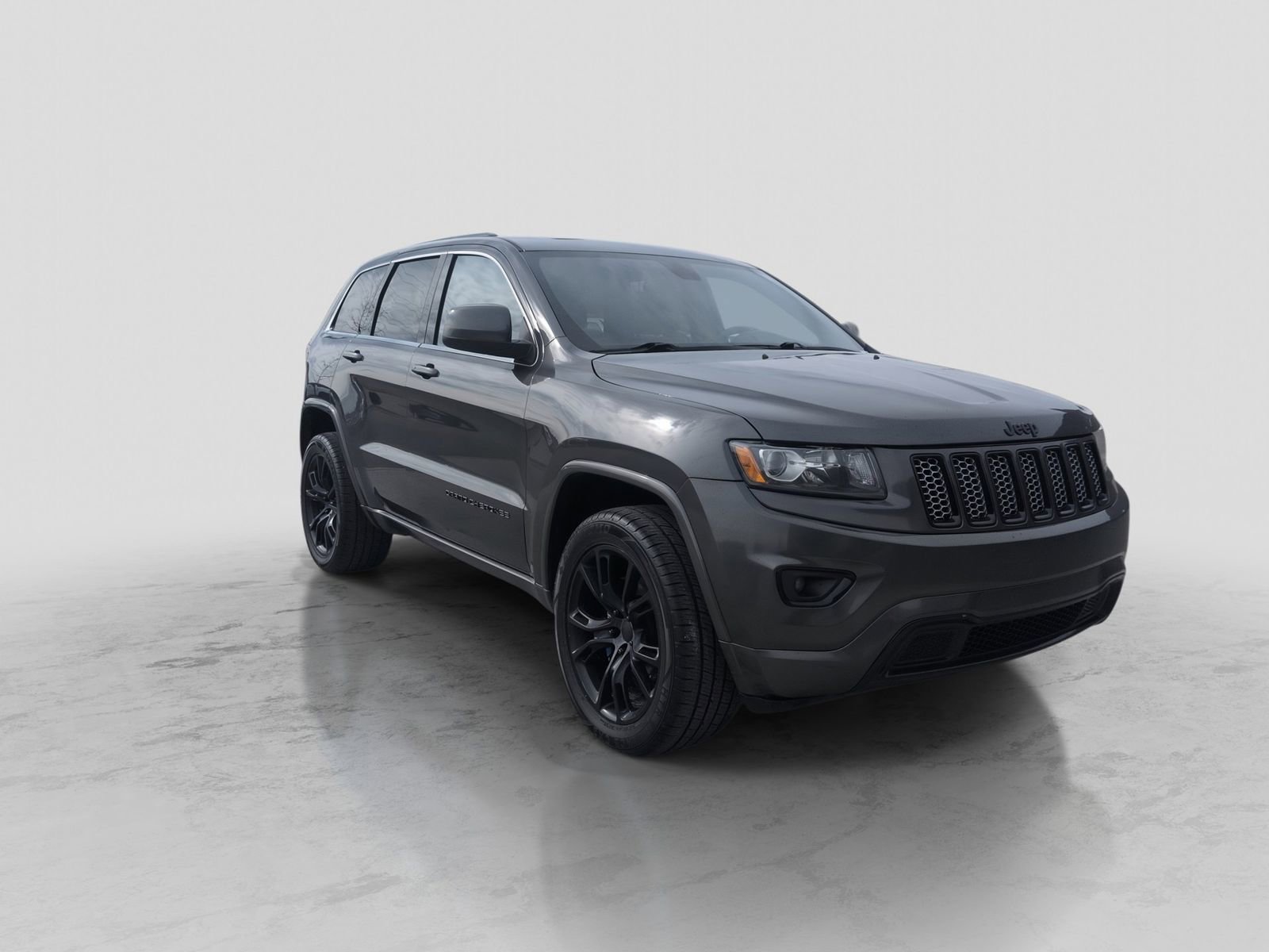 Used 2015 Jeep Grand Cherokee Altitude image 10