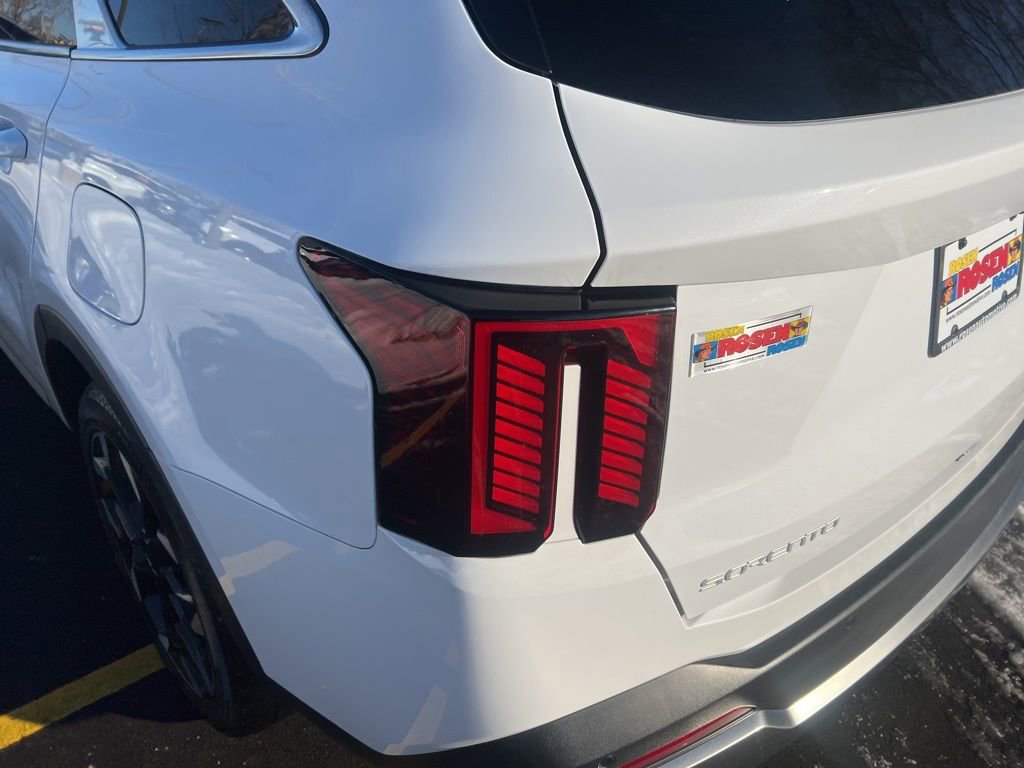 Certified 2024 Kia Sorento SX image 34