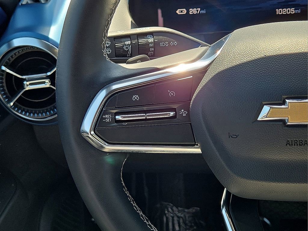 Used 2025 Chevrolet Equinox EV LT image 20