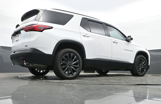 Used 2023 Chevrolet Traverse RS image 28