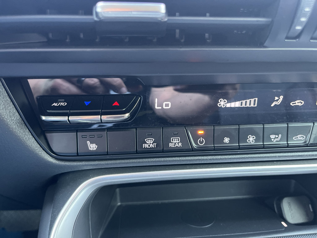 Certified 2025 MAZDA CX-90 3.3 Turbo w/ Preferred Package image 20