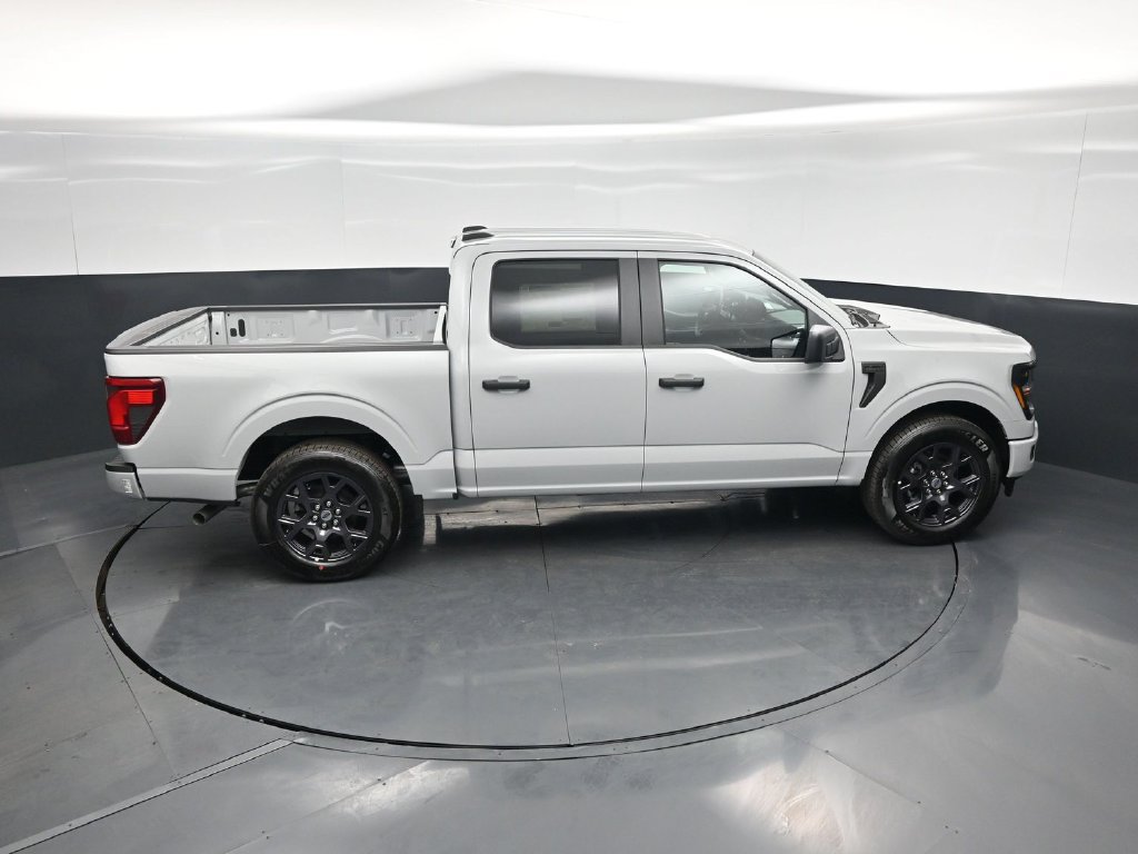 New 2026 Ford F150 STX w/ Equipment Group 200A RWD image 36