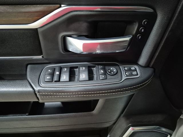 Used 2024 RAM 2500 Laramie AWD/4WD image 22