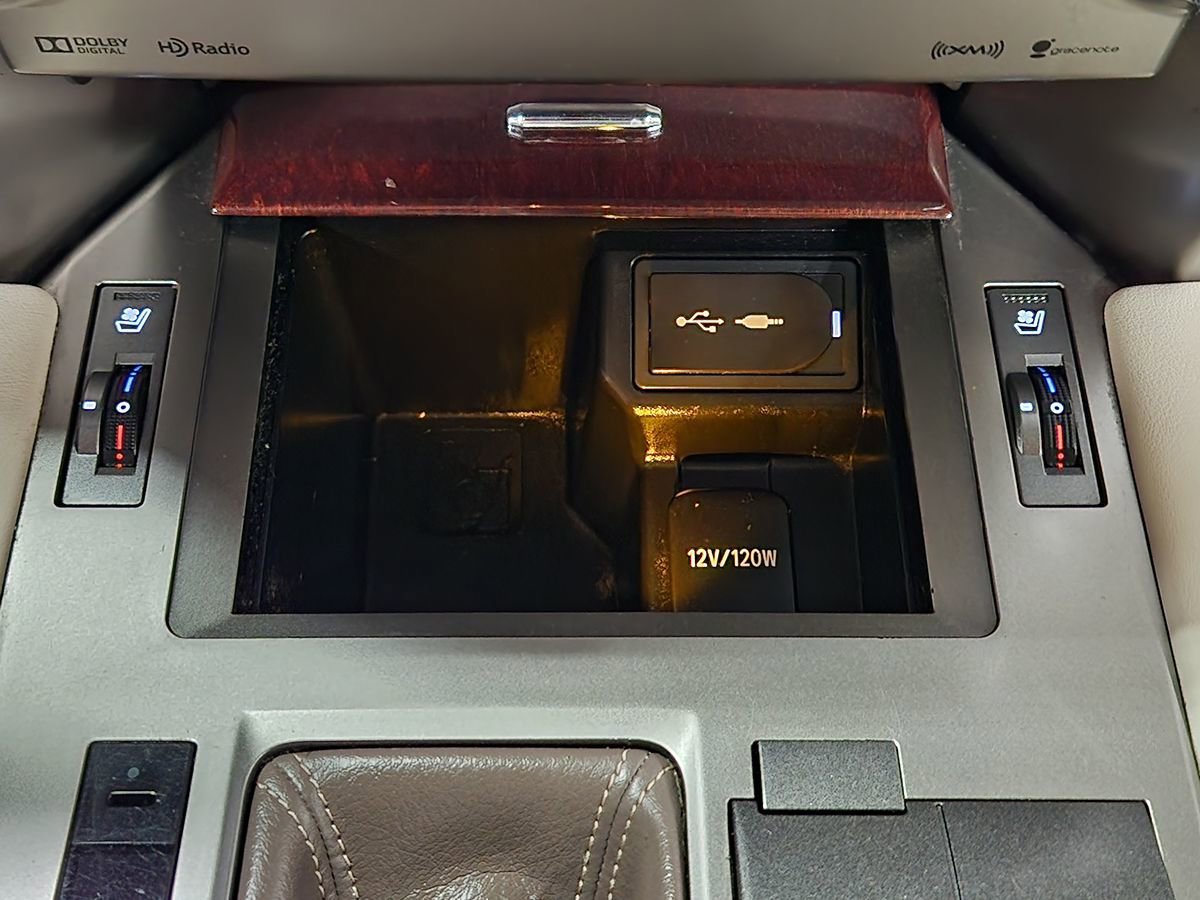 Used 2015 Lexus GX 460 w/ Premium Package image 38