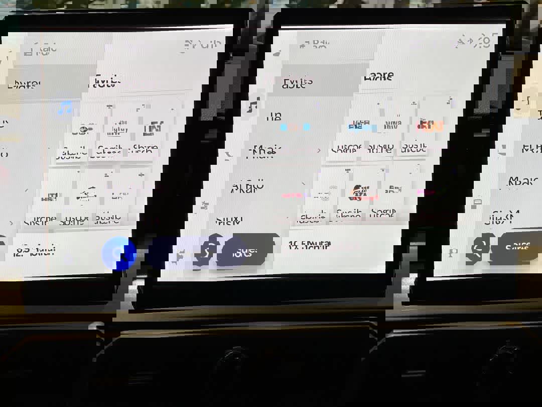 Used 2024 Toyota Tacoma TRD Off-Road image 19