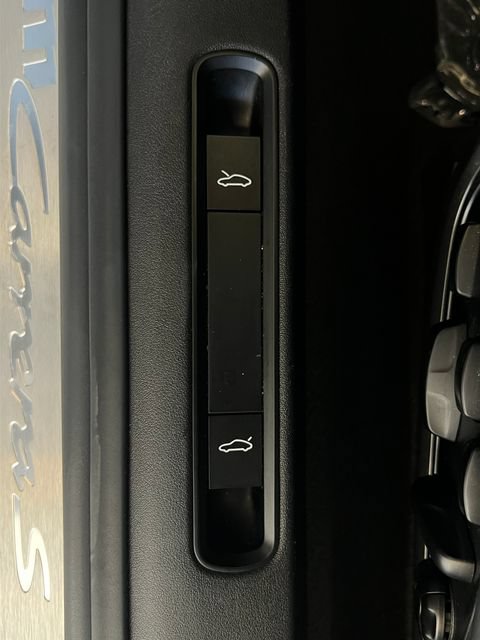 Used 2020 Porsche 911 Carrera S RWD image 34