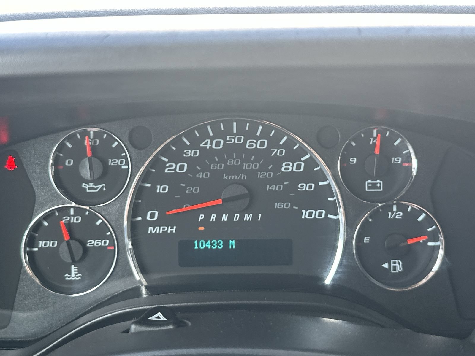 Used 2025 GMC Savana 2500 w/ Driver Convenience Package RWD image 23