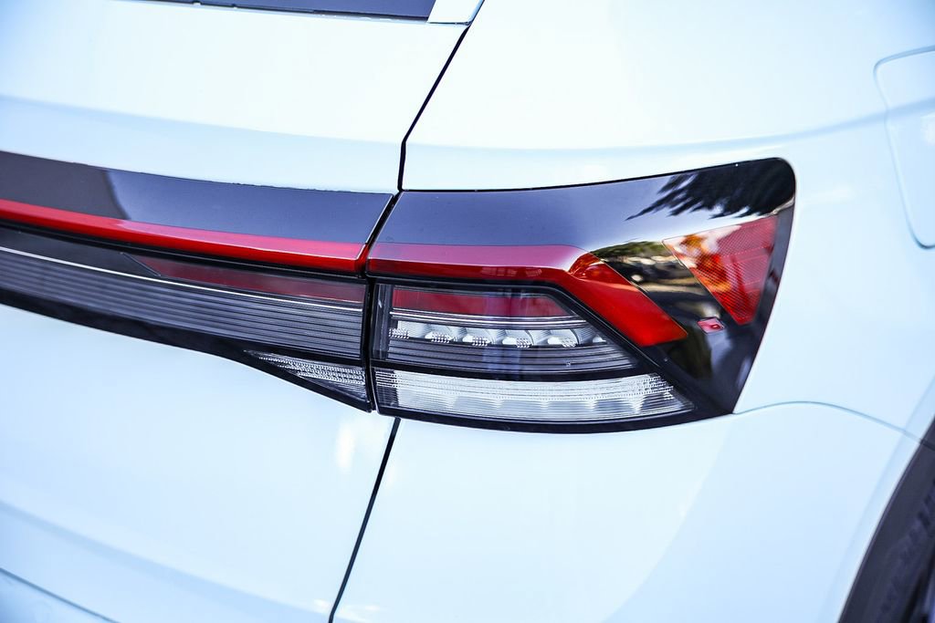 New 2026 Volkswagen Taos S image 11