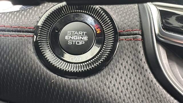 Used 2024 Jeep Compass Trailhawk image 23