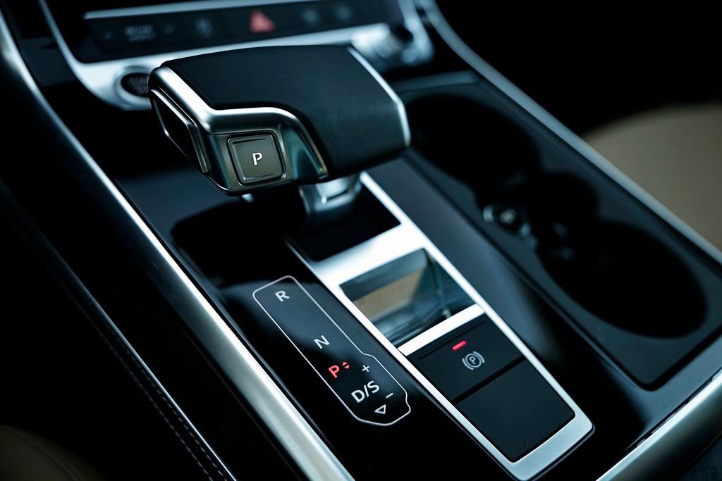 Used 2025 Audi Q7 3.0T Premium Plus image 40