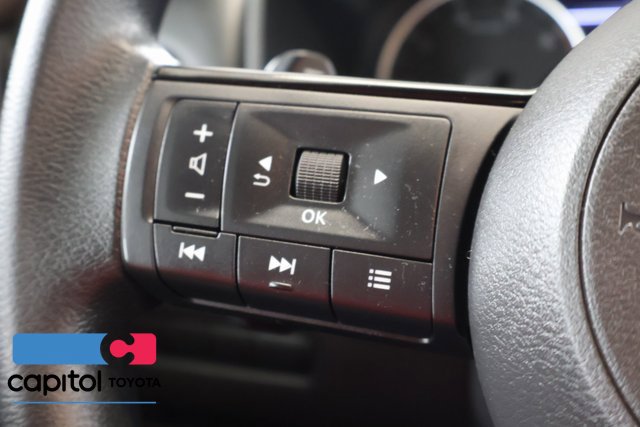 Used 2021 Nissan Rogue S AWD/4WD image 17