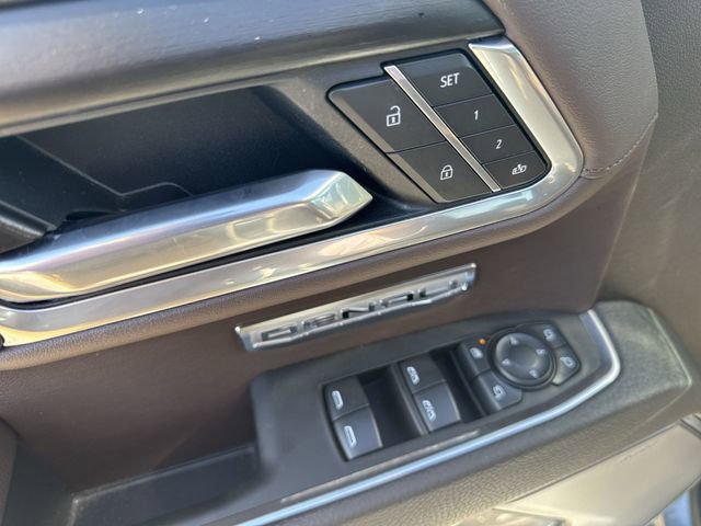 Used 2025 GMC Sierra 1500 Denali w/ Denali Reserve Package image 25