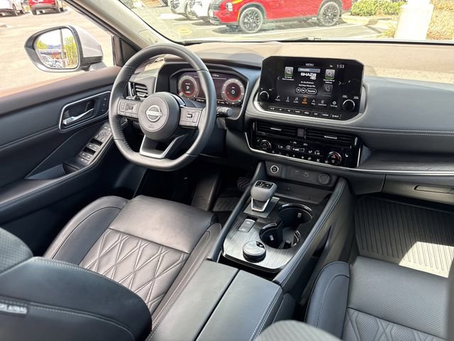 Certified 2023 Nissan Rogue Platinum w/ Platinum Premium Package AWD/4WD image 28