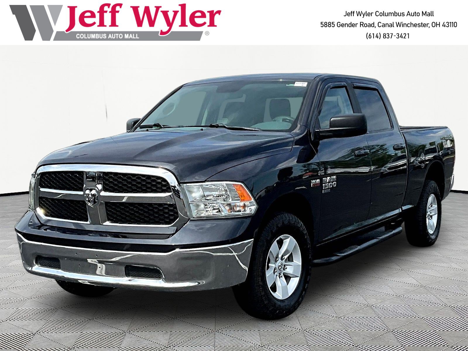 Used 2020 RAM 1500 Classic SLT AWD/4WD image 1