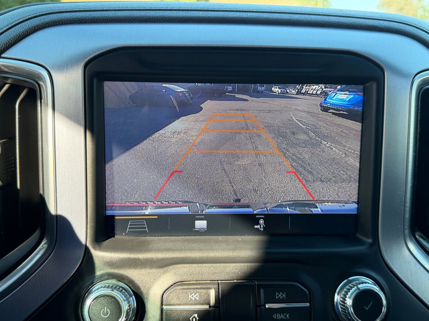 Used 2019 GMC Sierra 1500 SLT image 23