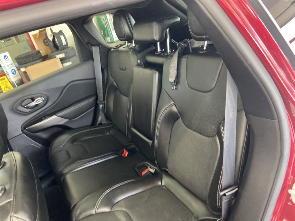 Used 2021 Jeep Cherokee Latitude Lux 80th Anniv w/ Quick Order Package 26U 80TH image 30