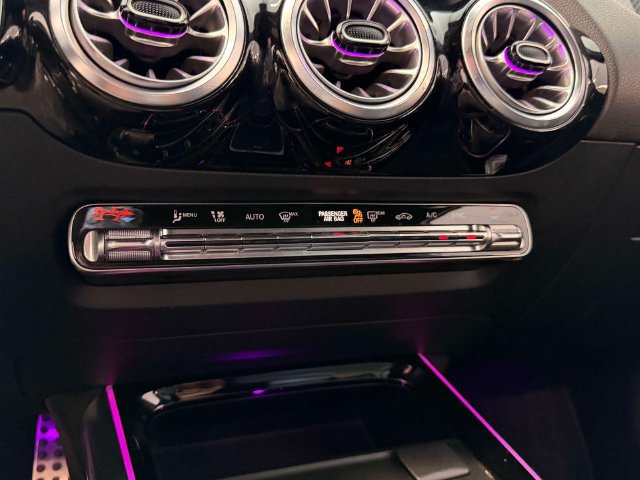 Certified 2022 Mercedes-Benz GLA 35 AMG 4MATIC image 29