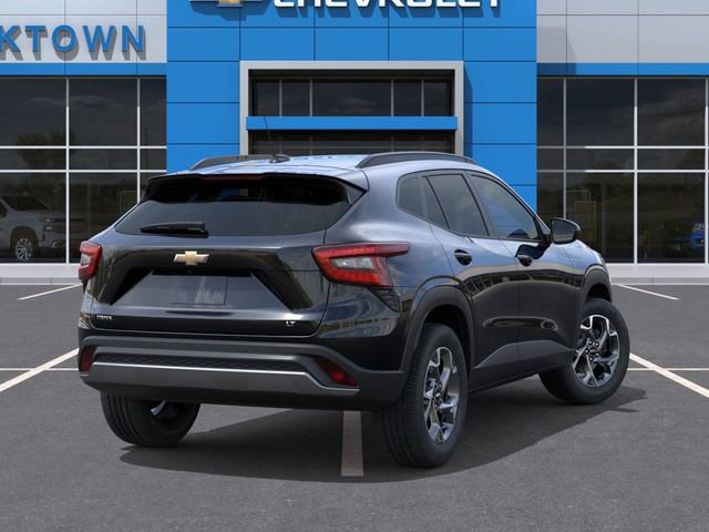New 2026 Chevrolet Trax LT w/ Driver Confidence Package FWD image 4