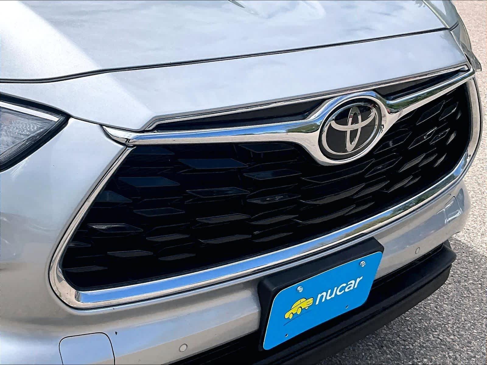 Used 2023 Toyota Highlander Limited AWD/4WD image 33