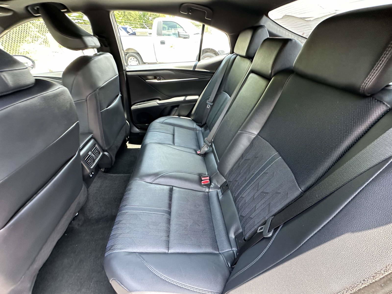 Used 2026 Toyota Camry XSE FWD image 27