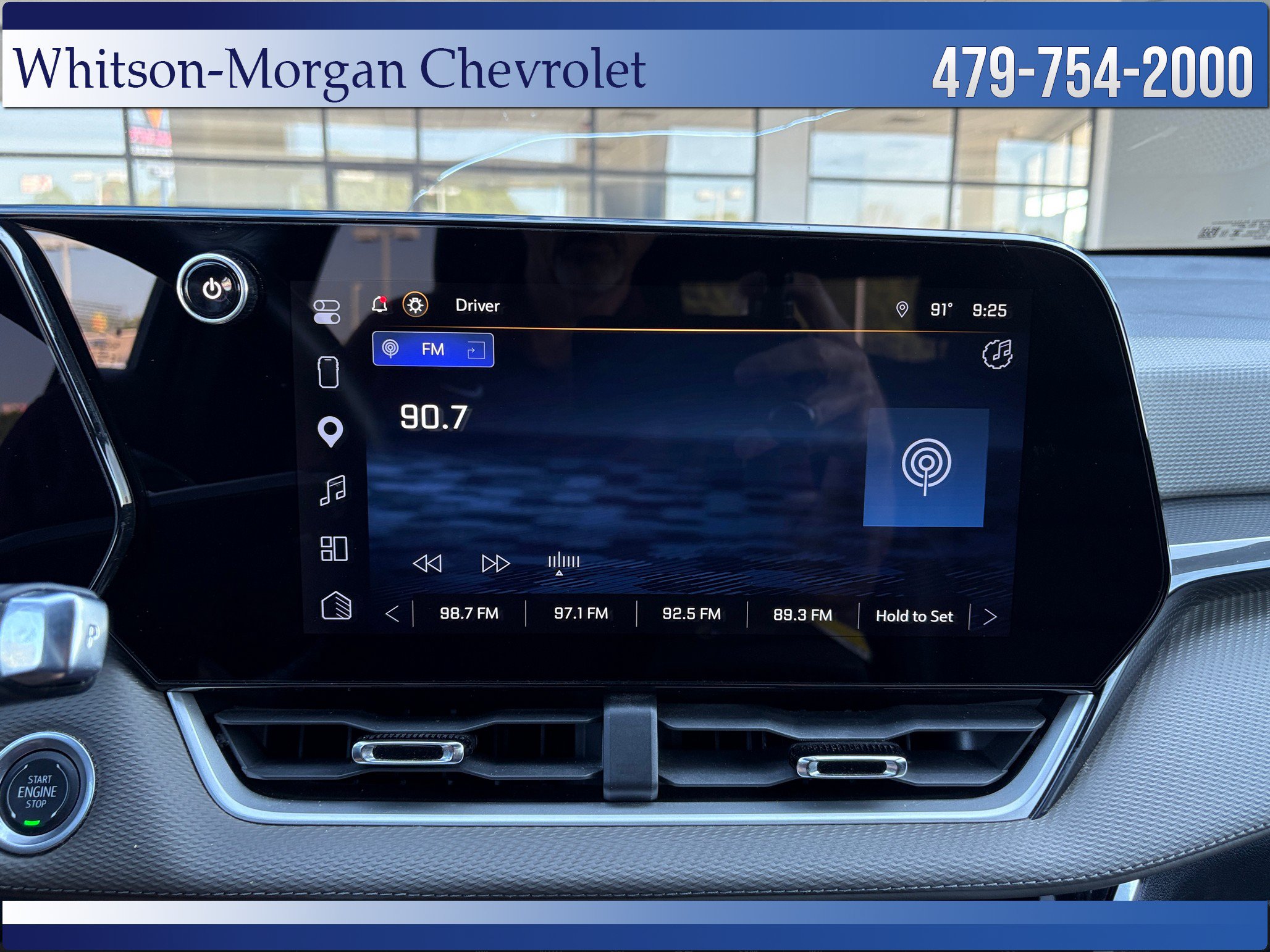 Used 2025 Chevrolet Equinox LT w/ Convenience Package II FWD image 29