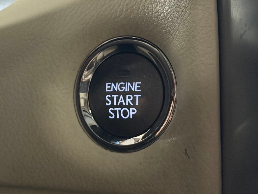 Used 2017 Lexus GX 460 AWD/4WD image 23