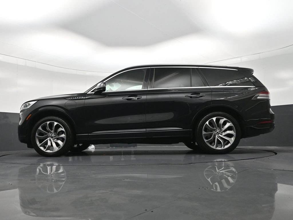 Used 2021 Lincoln Aviator Grand Touring w/ Equipment Group 301A AWD/4WD image 24
