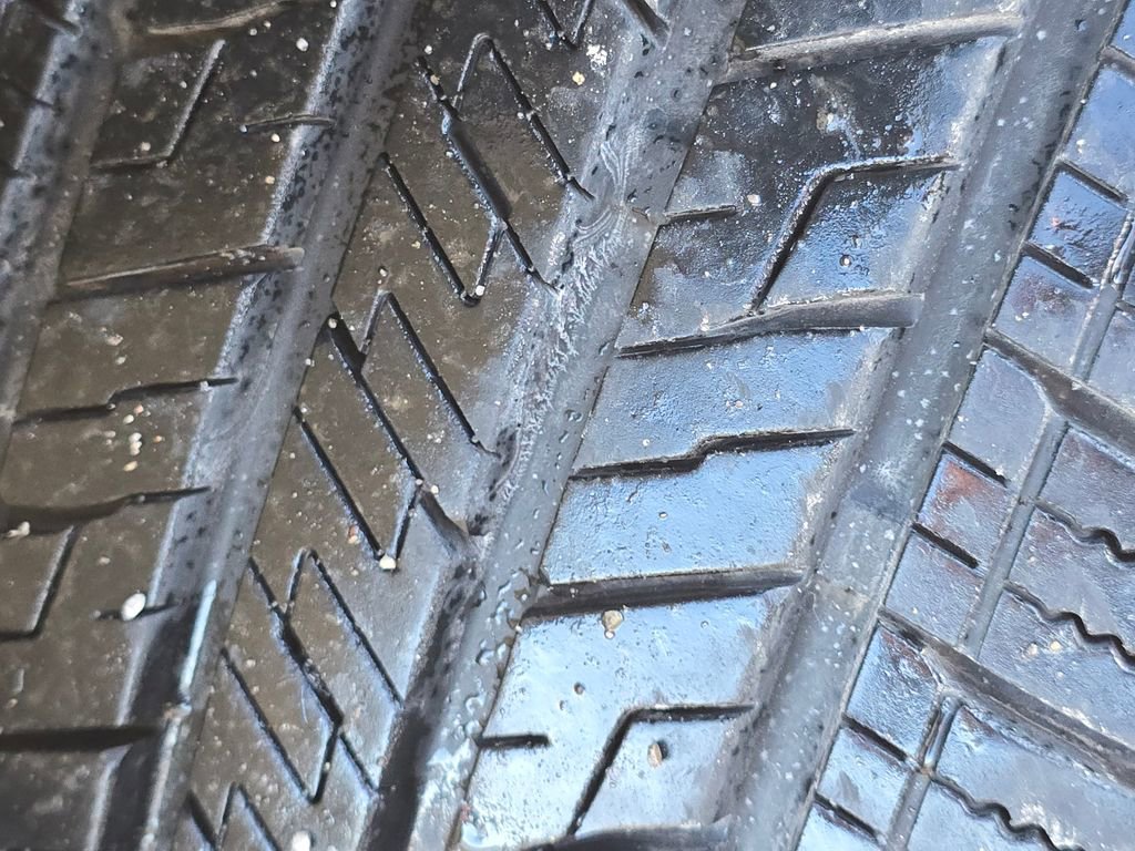 Used 2018 Kia Sedona LX image 8