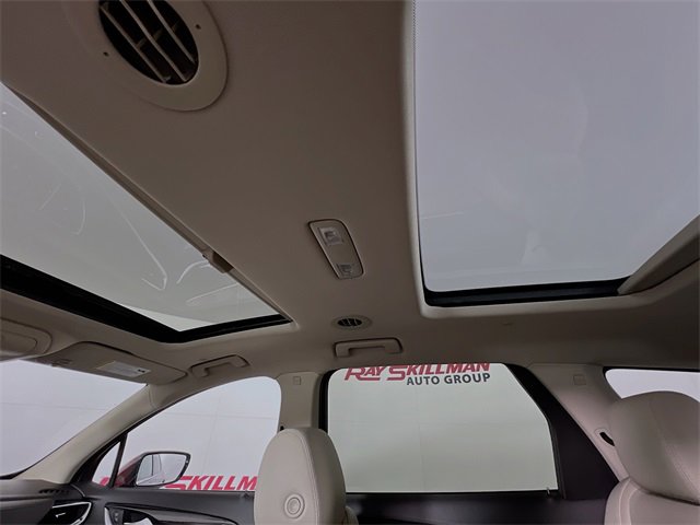 Used 2021 Buick Enclave Premium w/ Sun and Sites Package image 26