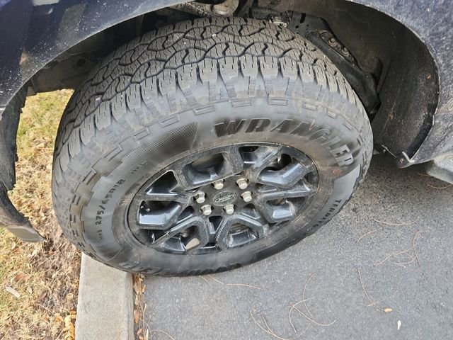 Used 2025 Ford F150 XLT w/ Equipment Group 302A MID image 11