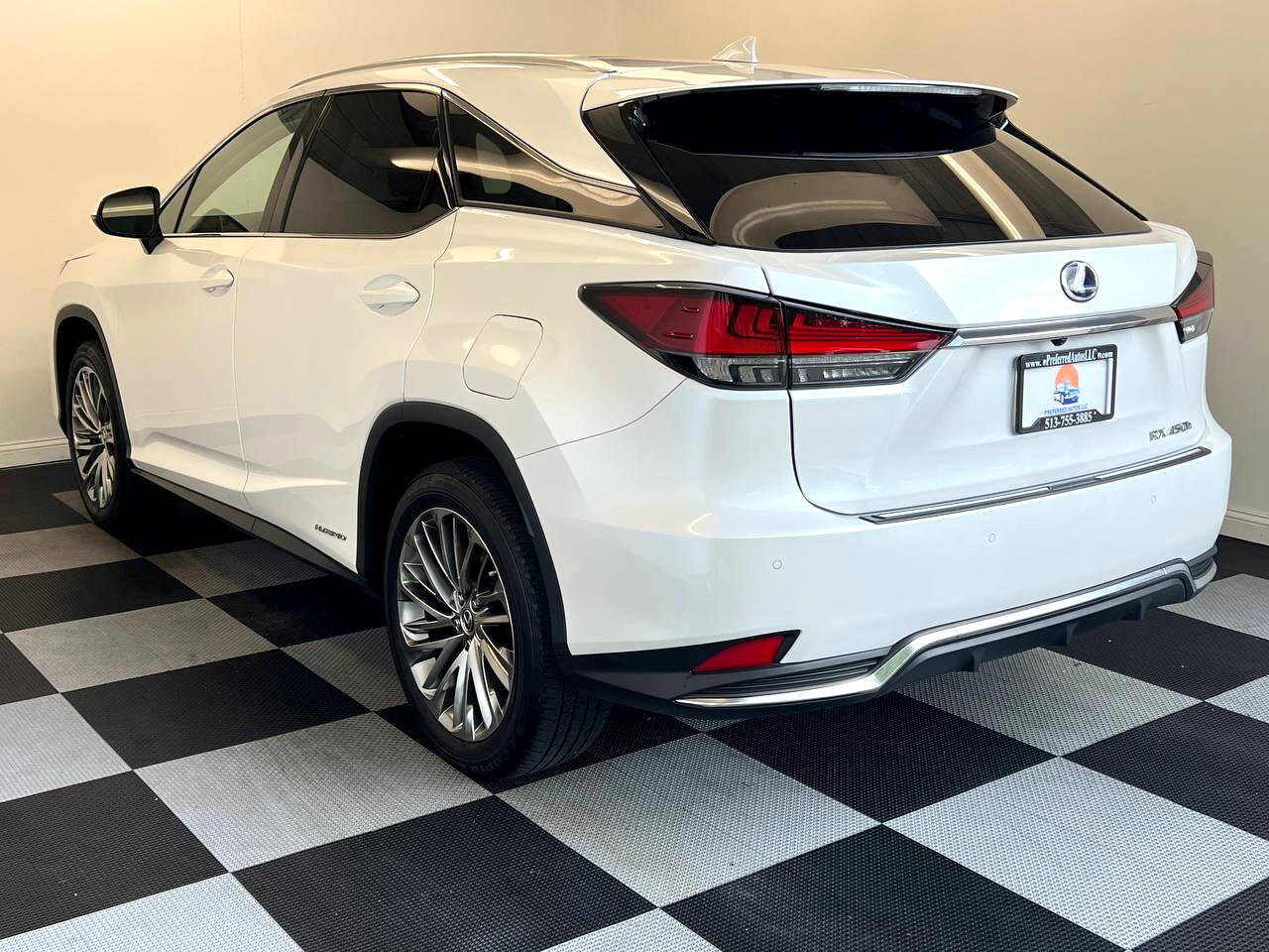 Used 2022 Lexus RX 450h AWD w/ Luxury Package image 6