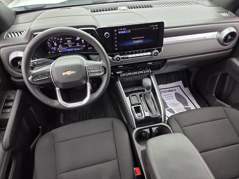 Used 2026 Chevrolet Colorado LT w/ Advanced Trailering Package image 9