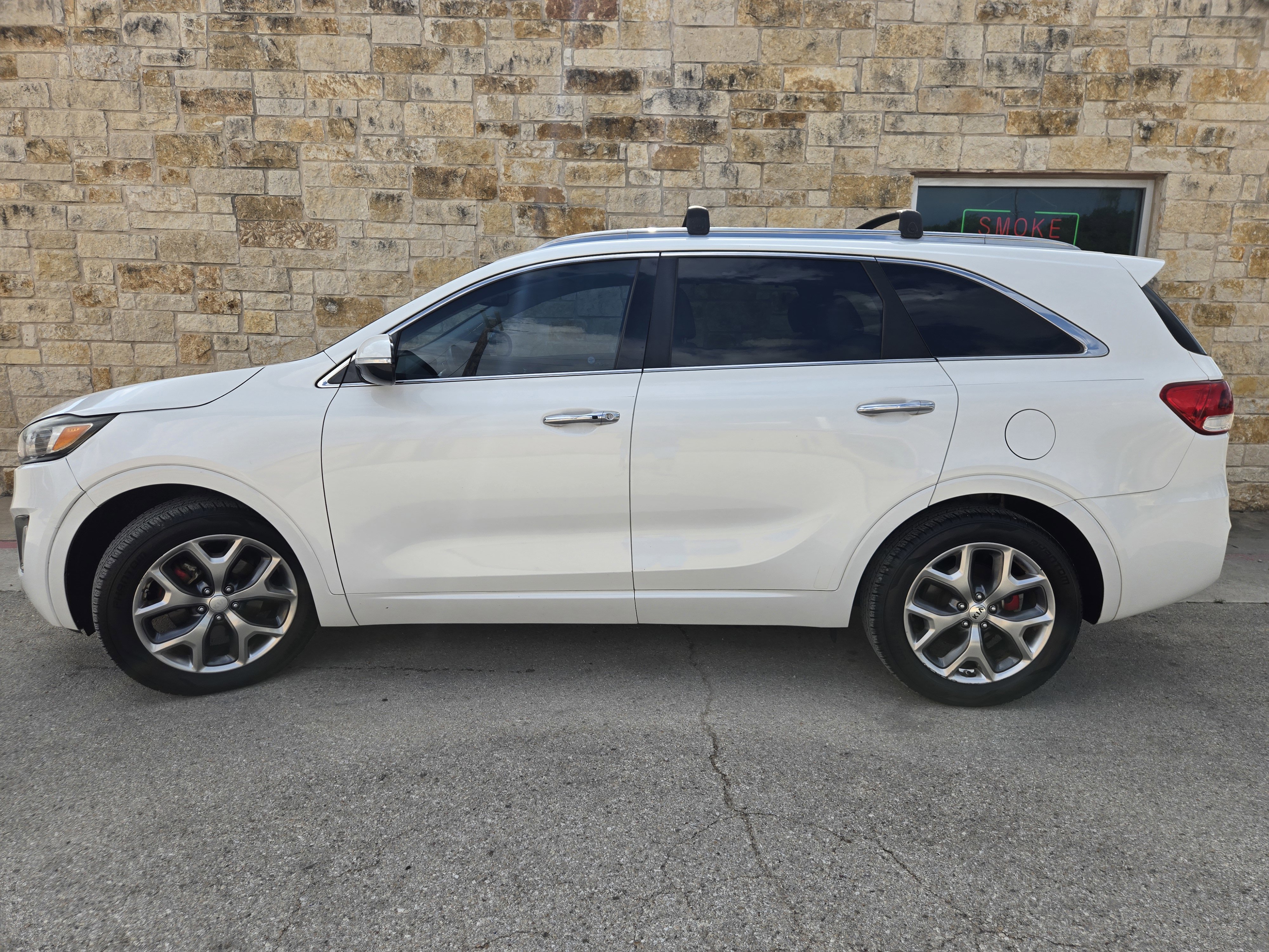 Used 2016 Kia Sorento SX