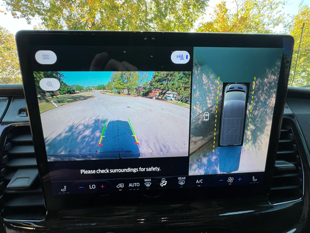 Used 2022 Ford Transit 250 Medium Roof AWD image 27