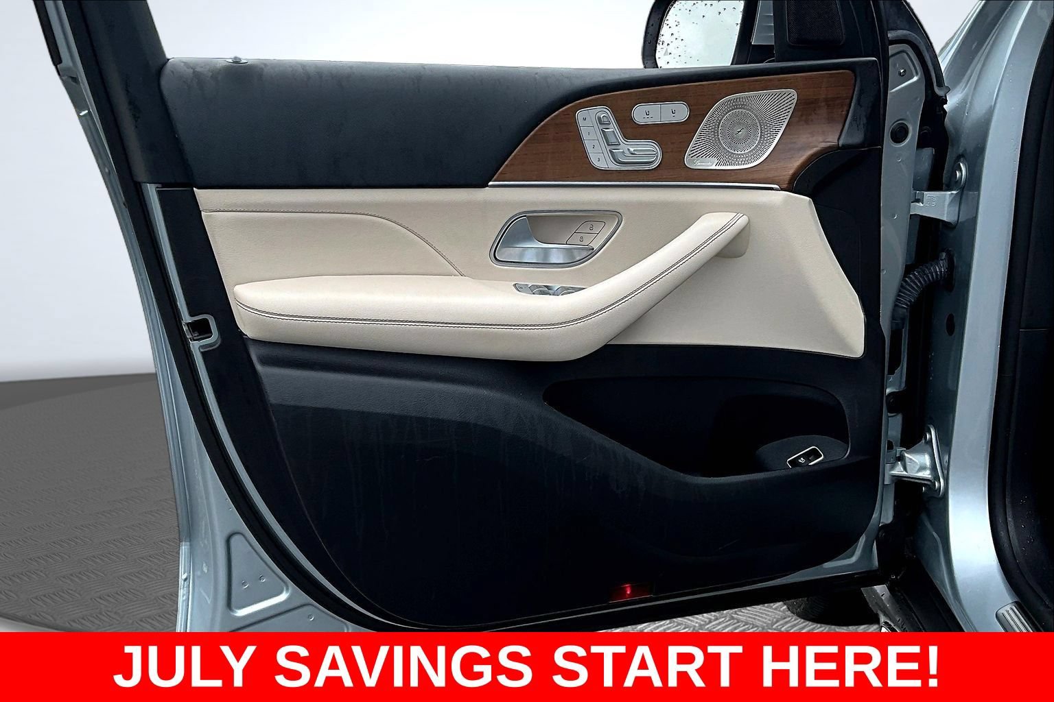 Used 2022 Mercedes-Benz GLE 350 w/ 3rd Row Seat Package image 20