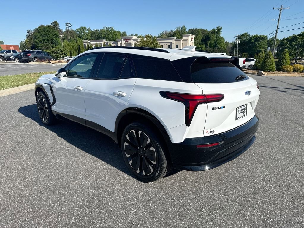 Certified 2024 Chevrolet Blazer EV RS image 5
