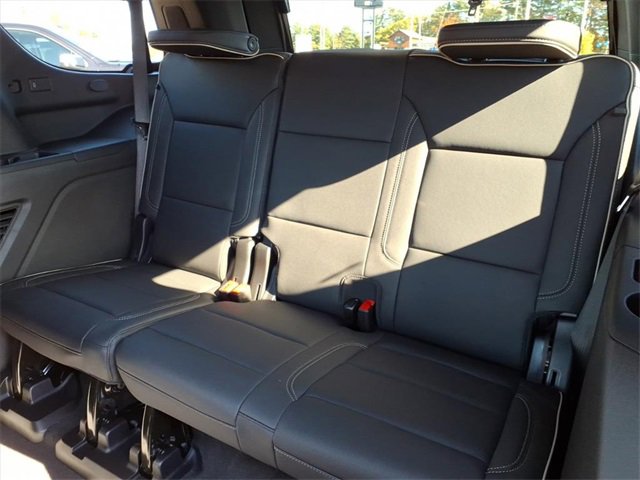 New 2026 GMC Yukon Elevation image 14